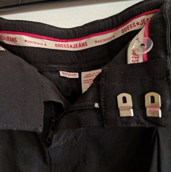 Guess vintage mini skirt - Picture 2 of 2